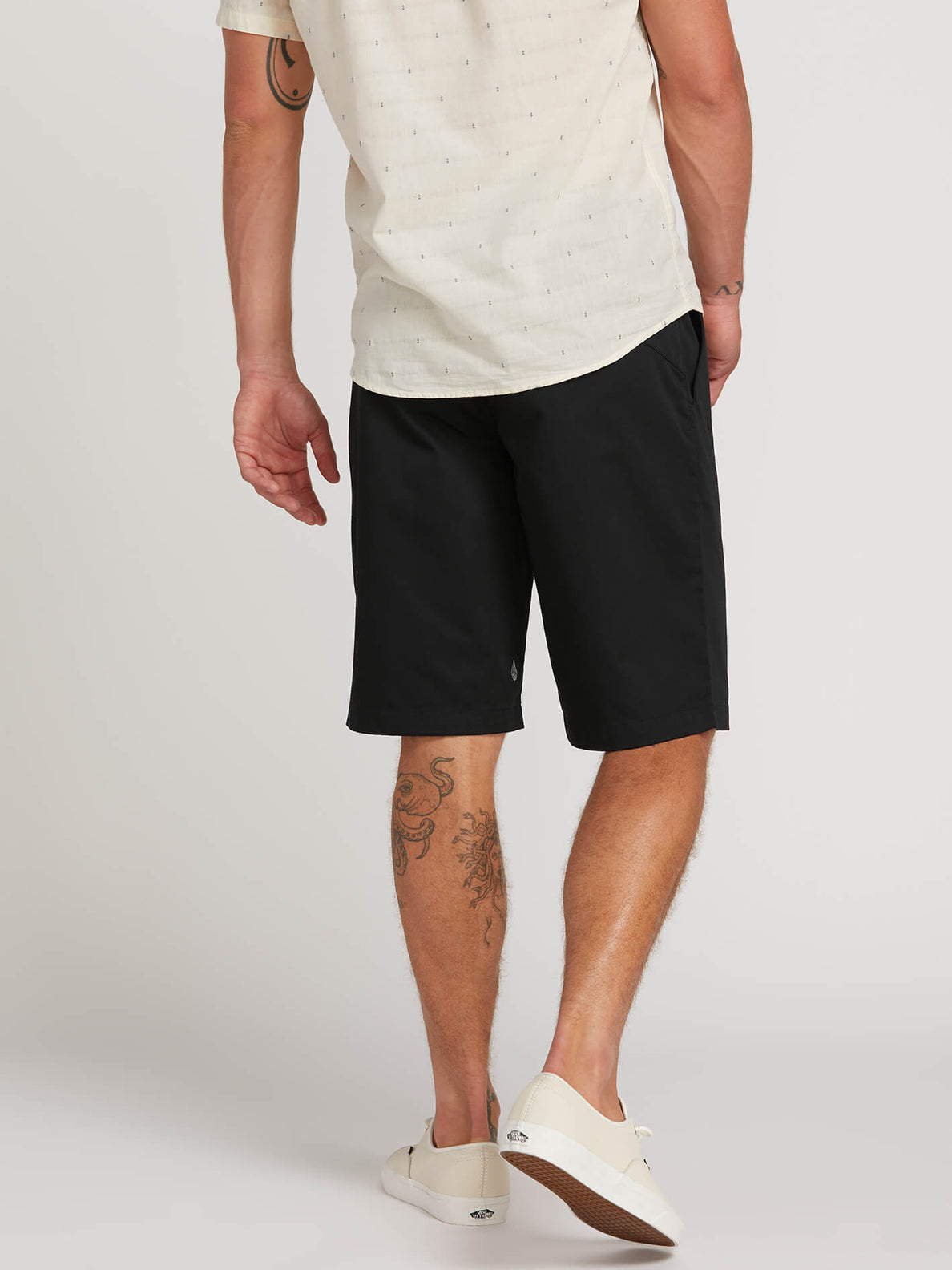 volcom-shorts-471upf-1.jpg